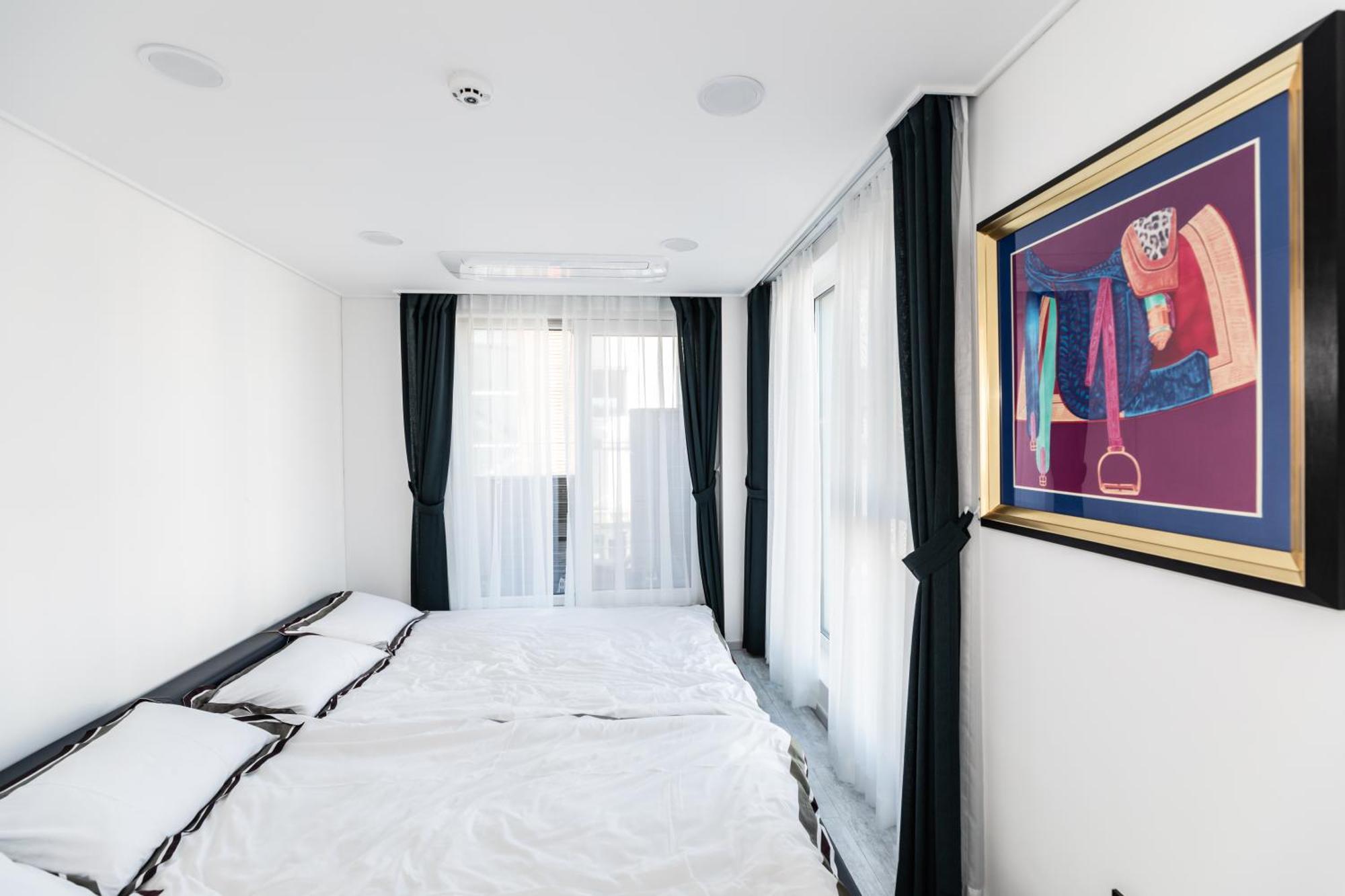 La Vie Est Belle Hotel Incshon Szoba fotó